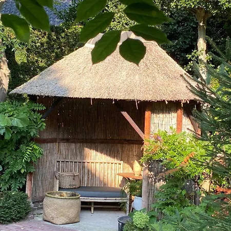 De Schuilhoek Private Guesthouse Blaricum Exterior photo