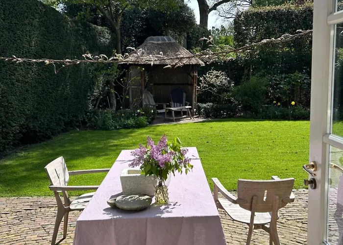 De Schuilhoek Private Guesthouse